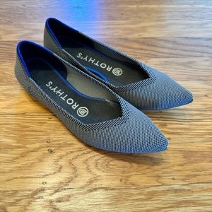 Rothy's "The Point" in Gray, size 6